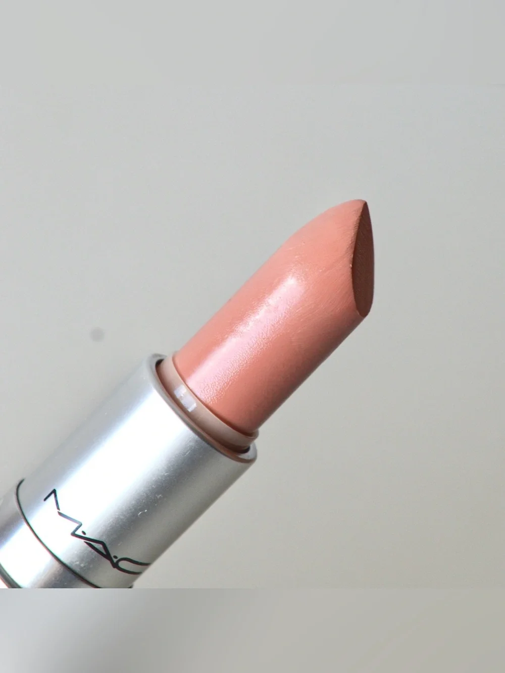 MAC Cosmetics Lipstick *HUE* Discontinued Rare Perfect Pink Nude Like New